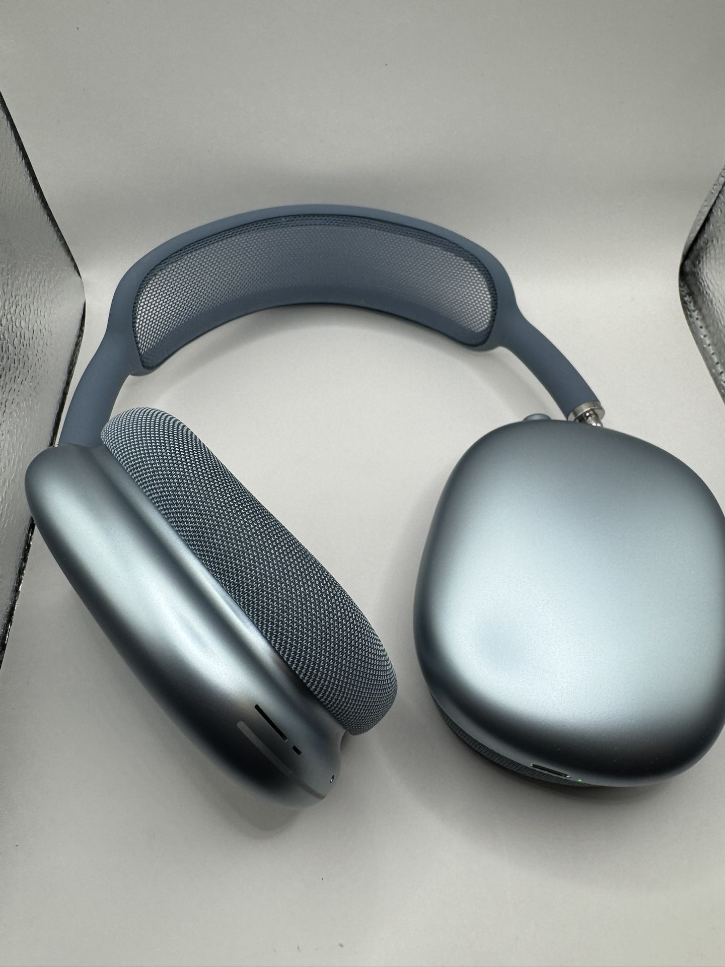 AirPods Max 2nd Generation Usb-c
