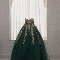 Emerald Green Sweet Sixteen/Quince Dress