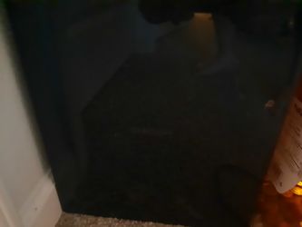 Sound bar with sub woofer