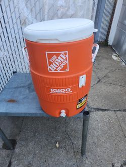 Gallon Drinking Watter