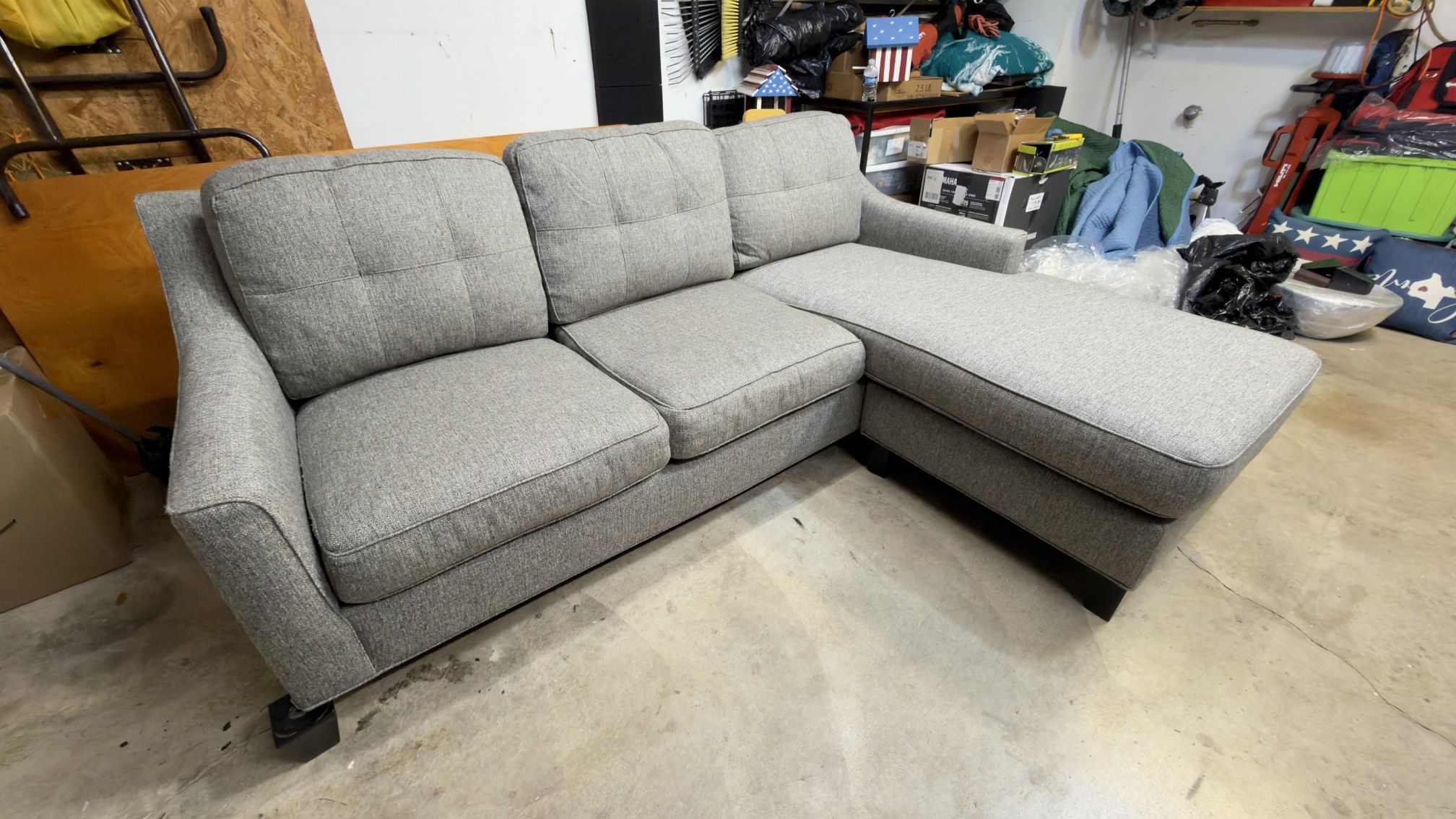 Rooms To Go Couch - Cindy Crawford Madison Place 2 Piece Reversible Chaise Sofa