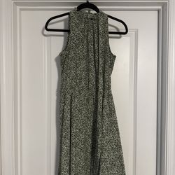 Sleeveless Green Floral Flowy Dress with Ribbon Tie