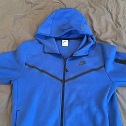 Nike tech jacket
