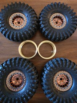 Aluminum 1.9 RC wheels and tires