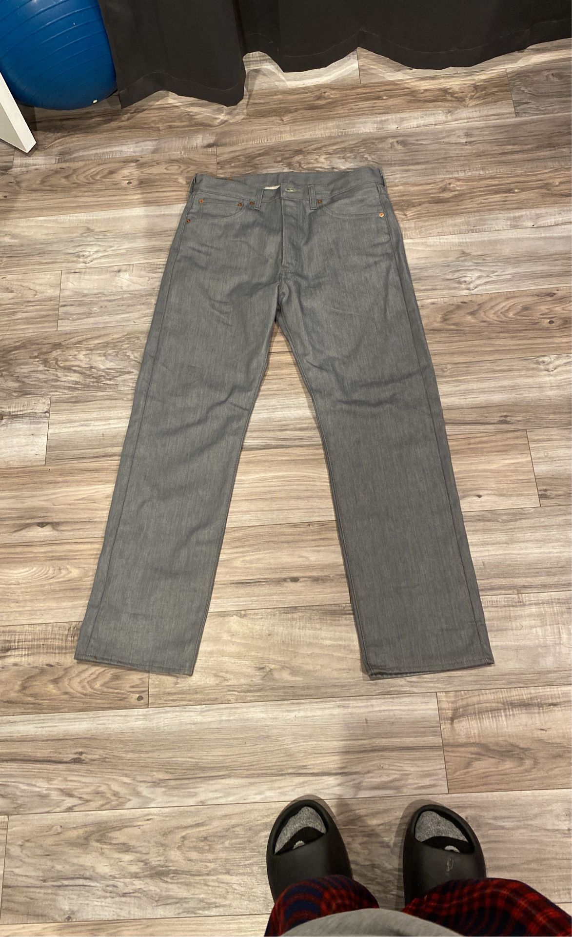 501 Levi’s Grey