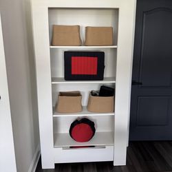 Solid Sheesham wood Bookshelf with drawer