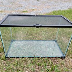PawHut 10 Gallon Reptile Glass Terrarium Tank, Breeding Box Full View With Visually Appealing Sliding Screen Top For Lizards, Frogs, Snakes, Spiders