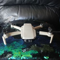 dji Mini drone 
