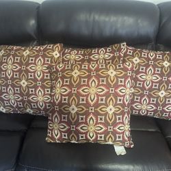 Decorative Pillows 