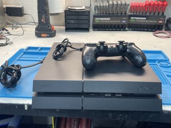 PS4 w/ Controller - Great Condition!