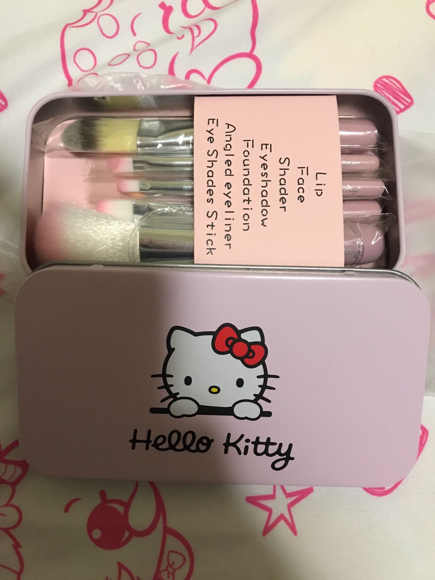 Hello Kitty makeup brushes set