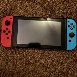 Nintendo Switch 