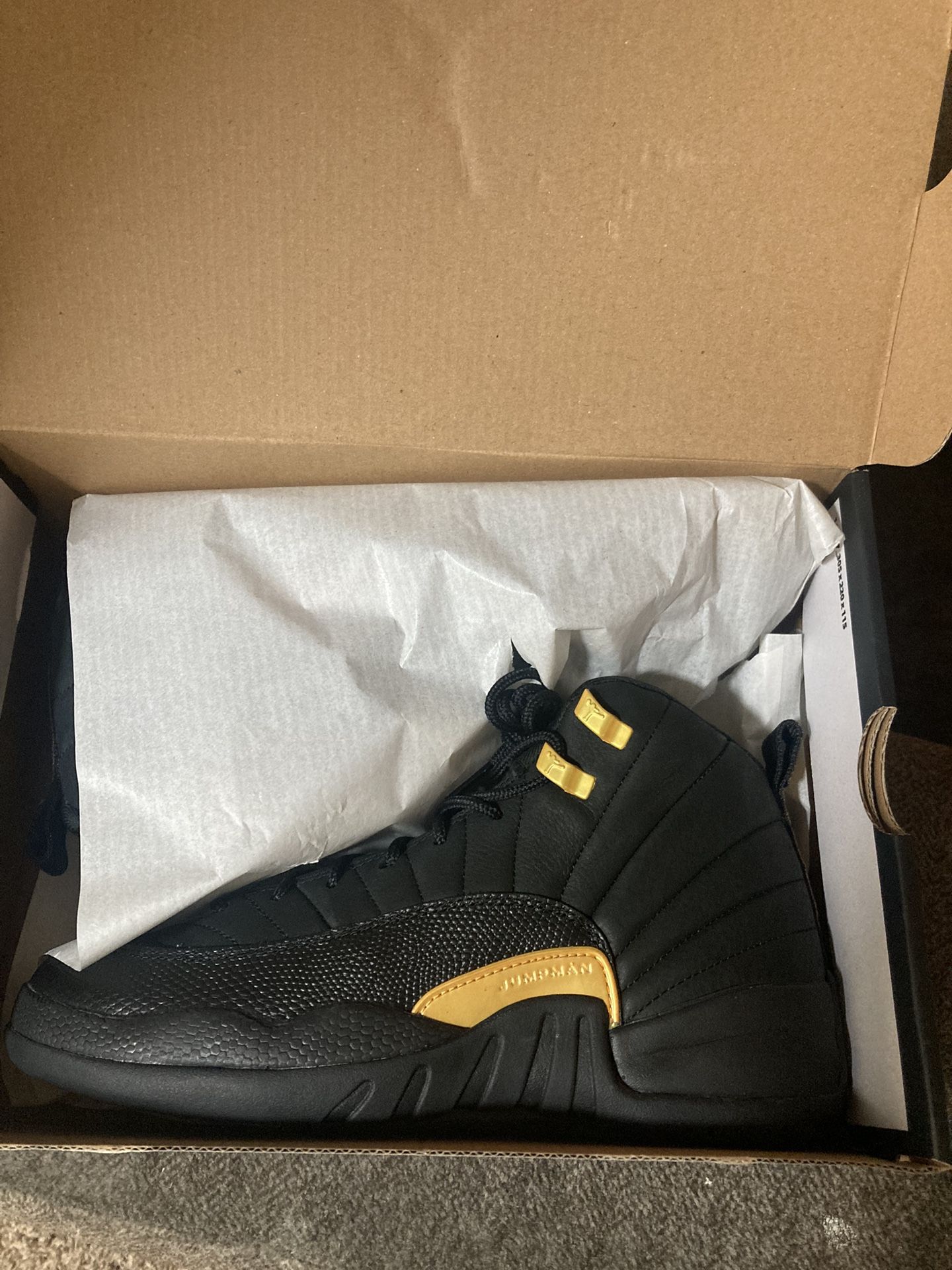 Jordan12 Taxi Women's clothing