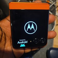 CRICKET Motorola Razr 2024 256GB 