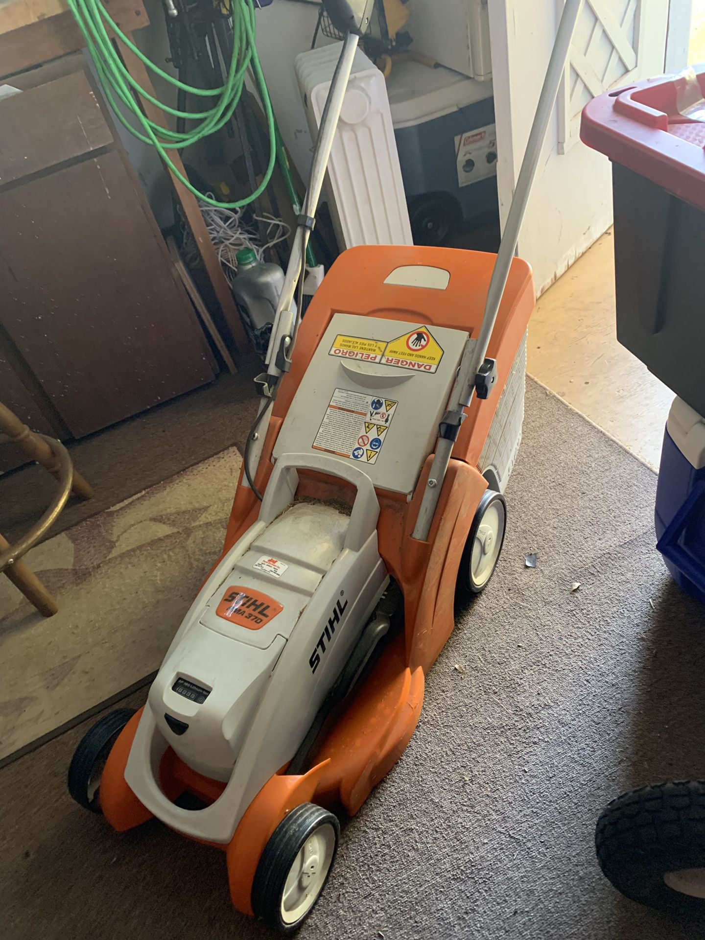 Stihl RMA 370 cordless mower with quick charger