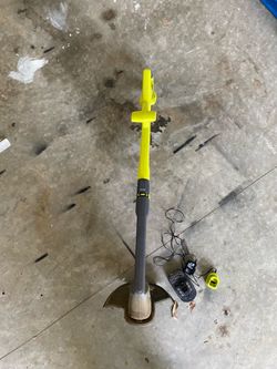 RYOBI Weed Wacker