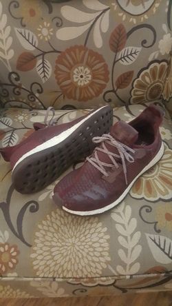 Adidas Pure boost Or Trade