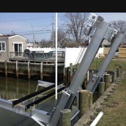 14k Boat Lift