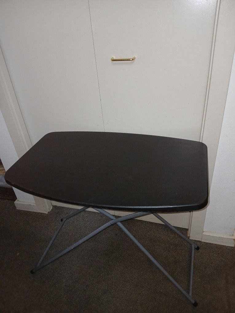 Folding Table
