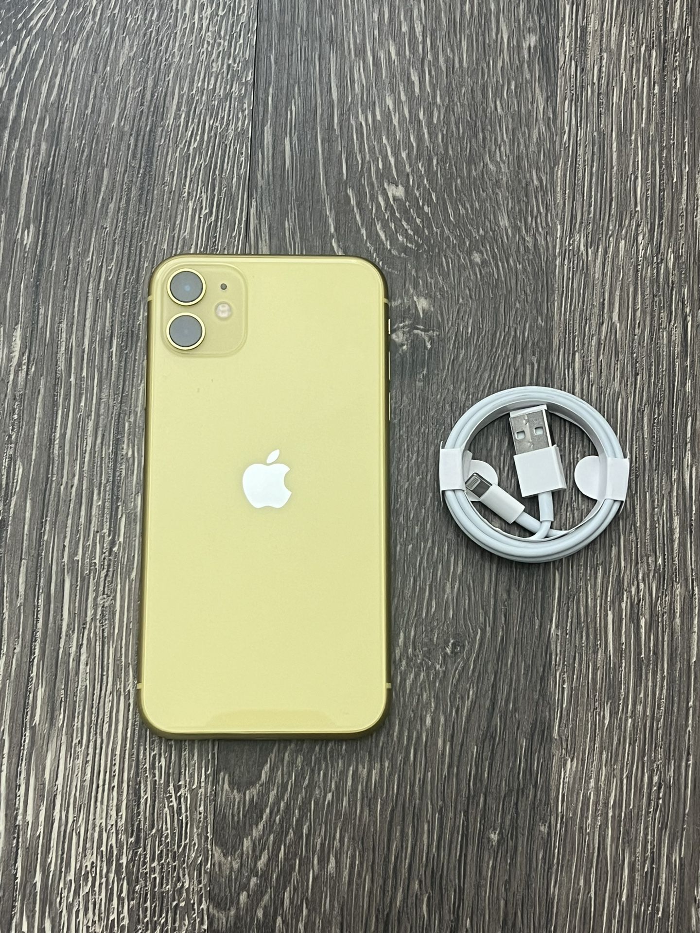 iPhone 11 Yellow UNLOCKED FOR ANY CARRIER!