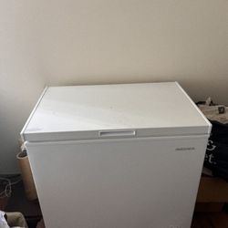 Deep Freezer White
