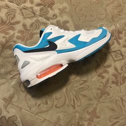 Nike Air Max2 Light