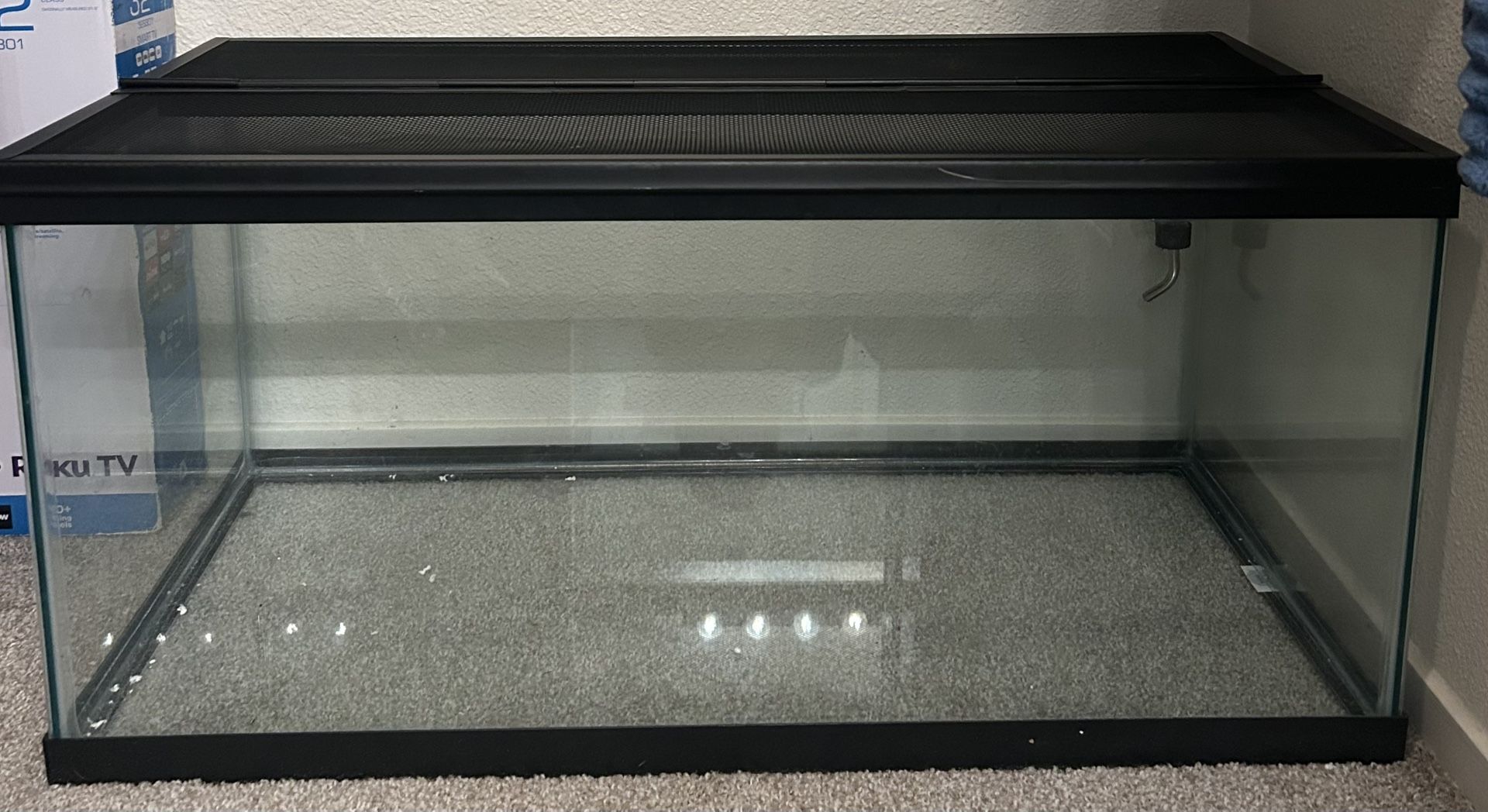 Reptile/Fish/Hamster/Mice- 40 Gallon Tanks and Supplies 