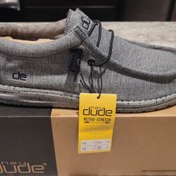 Brand NEW!! HEY DUDES!! Size 11