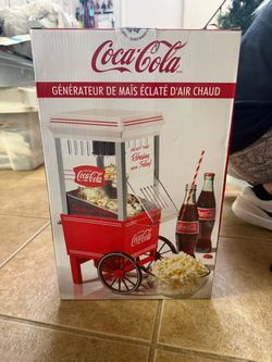 NEW Small Popcorn Machine
