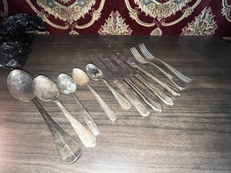 Silverplate Spoons, Forks Dinnerware