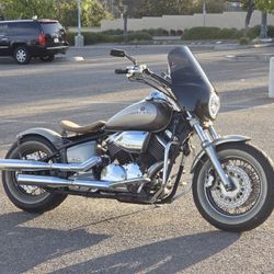 2002 Yamaha Vstar 1100