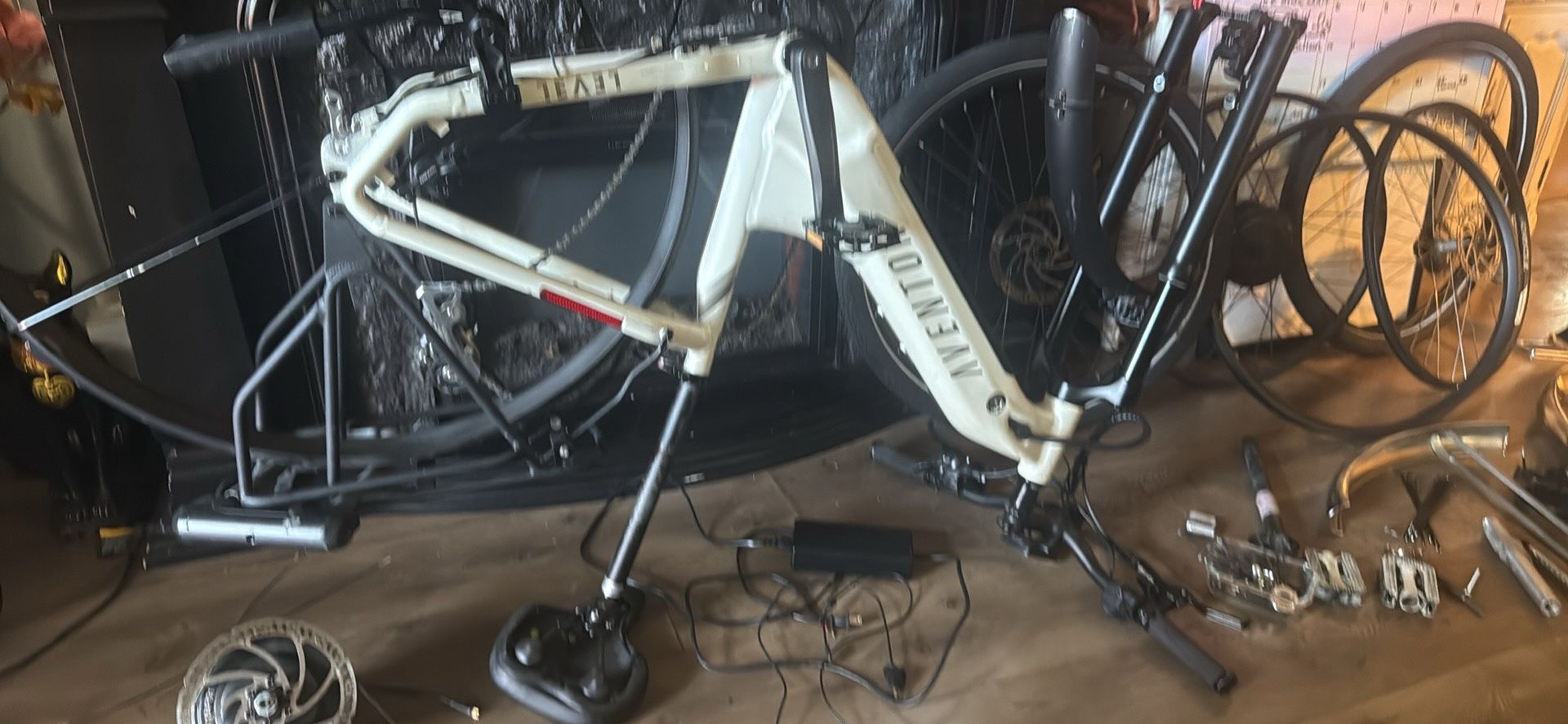 Aventon level E-bike 