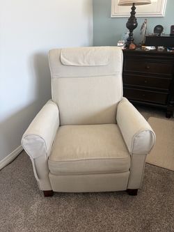 IKEA MUREN Recliner - Beige/Cream - Excellent Condition - $120 OBO
