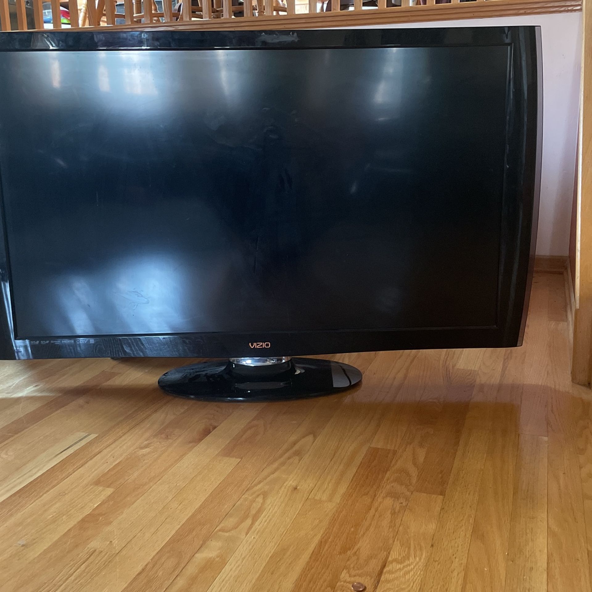 Vizio TV M550NV 55in