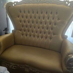 Throne Chair 