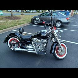 2007 Yamaha Roadstar 1700cc 