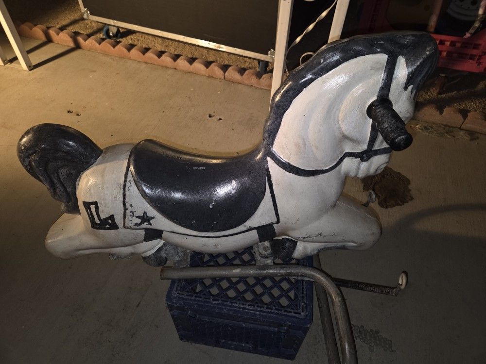antique horse