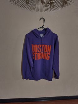 Men Boston Strong Pullover Hoodie Size L