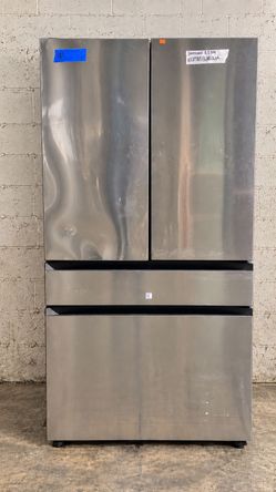 Samsung RF29BB8600QL 29 cu ft Bespoke French Door Refrigerator - New Open Box
