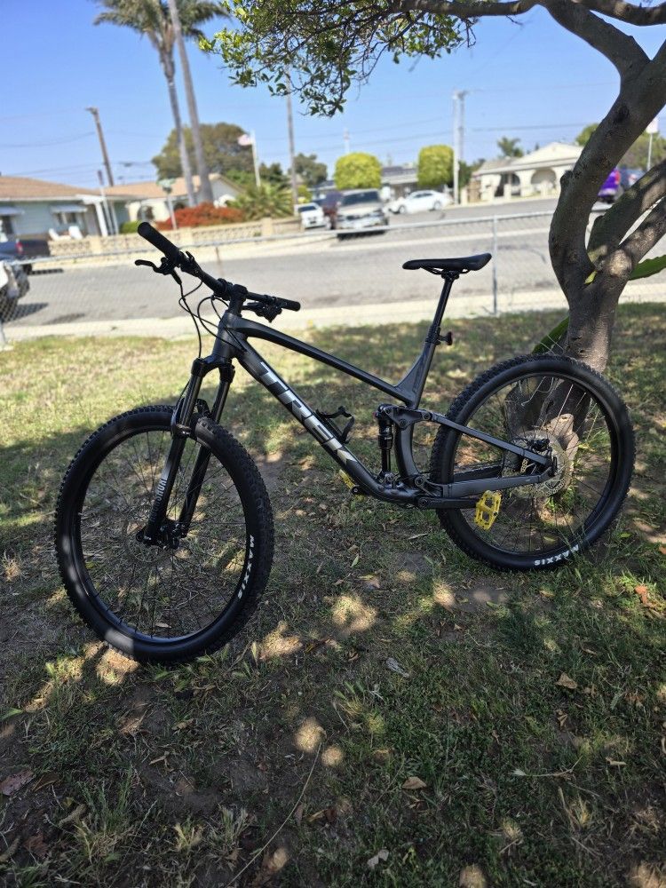Trek Fuel EX5