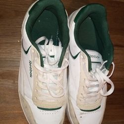 $5 Reebok Shoes 