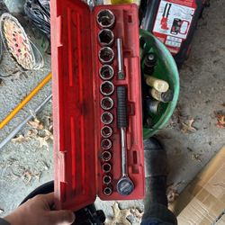 Socket Set
