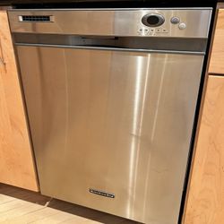 KitchenAid Dishwasher 