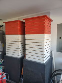 Retail island displays