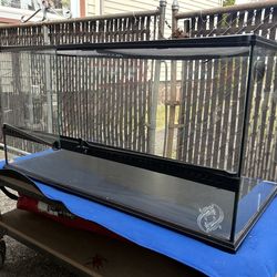 Exo Terra Terrarium 36x18x18 tank