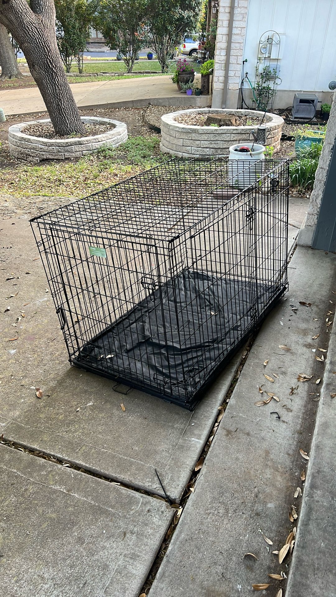 Metal Dog Kennel