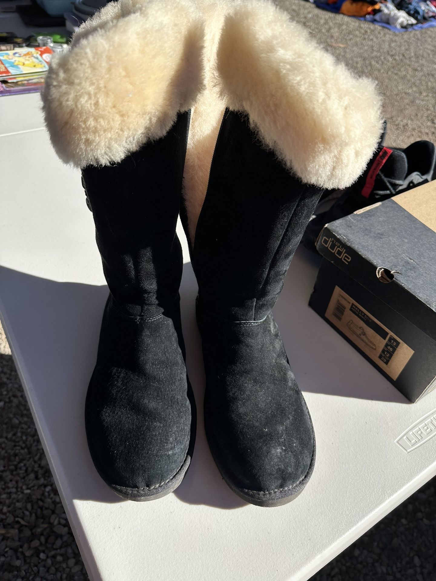 Ugg