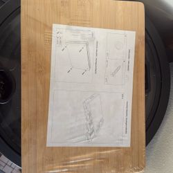 Cutting board with Containers 