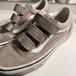 brown Vans 