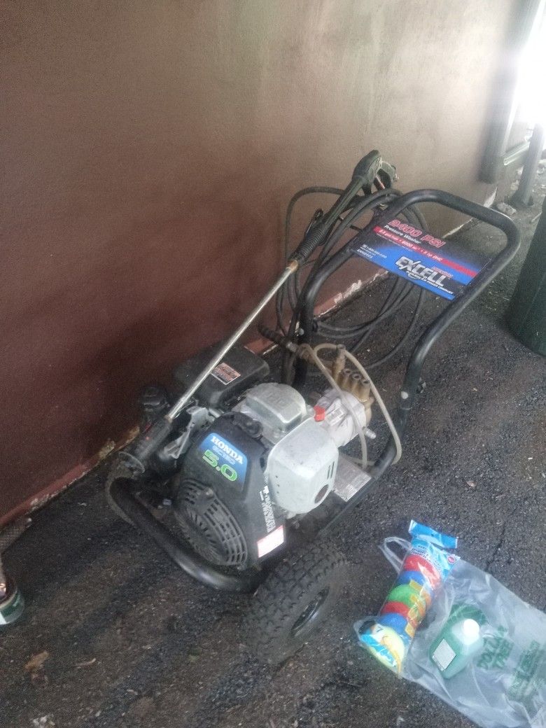 Pressure Washer